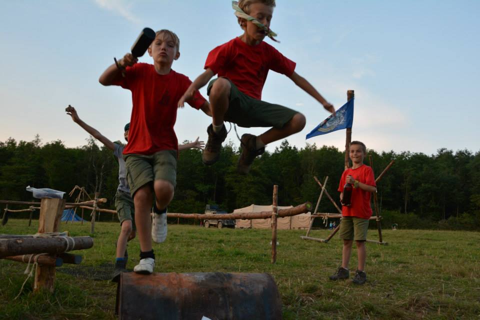 Sint-Martinus den XIIde - Kamp Welpen Lignières 2014